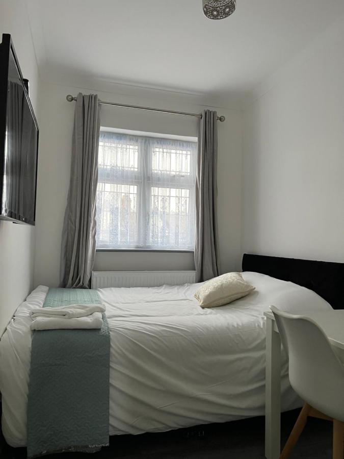Starlet Property Wanstead Kültér fotó